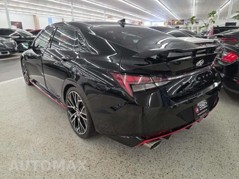2022 Hyundai Elantra N - miniatura 2