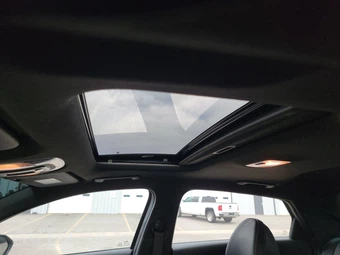 2022 Hyundai Elantra N Line - miniatura 17