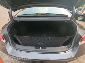 2022 Hyundai Elantra SEL - miniatura 11