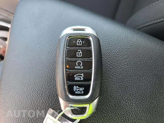 2022 Hyundai Elantra SEL – miniatura 8