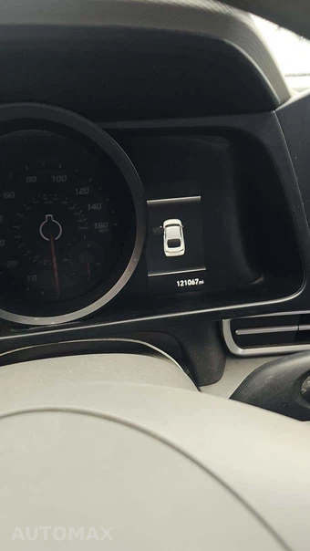 2022 Hyundai Elantra SEL – miniatura 17