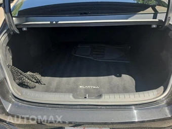 2022 Hyundai Elantra SEL - miniatura 19