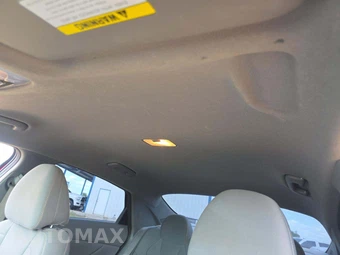 2022 Hyundai Elantra SEL – miniatura 8