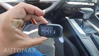 2022 Hyundai Elantra SEL - miniatura 19