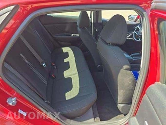 2022 Hyundai Elantra SEL - miniatura 16