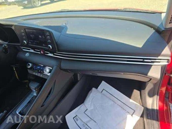 2022 Hyundai Elantra SEL - miniatura 19