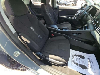 2022 Hyundai Elantra SEL - miniatura 18