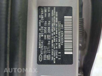2022 Hyundai Elantra SEL - miniatura 6