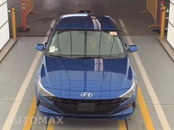 2022 Hyundai Elantra SEL – miniatura 2