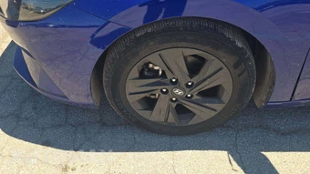 2022 Hyundai Elantra SEL – miniatura 30