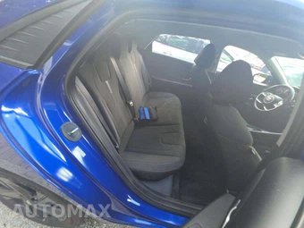 2022 Hyundai Elantra SEL - miniatura 16
