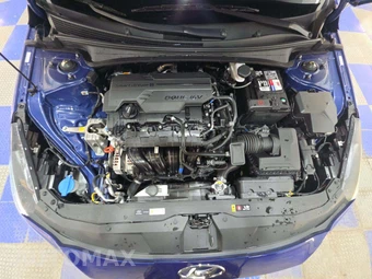 2022 Hyundai Elantra SEL - miniatura 22