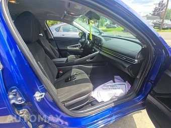 2022 Hyundai Elantra SEL - miniatura 18
