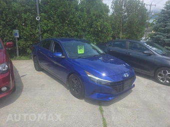 2022 Hyundai Elantra SEL - miniatura 4