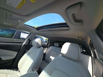 2022 Hyundai Kona Limited - miniatura 11