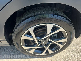 2022 Hyundai Kona Limited - miniatura 11