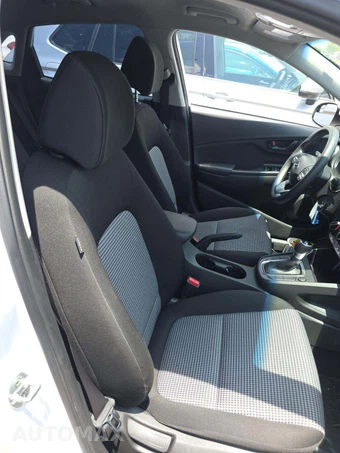 2022 Hyundai Kona SE - miniatura 18