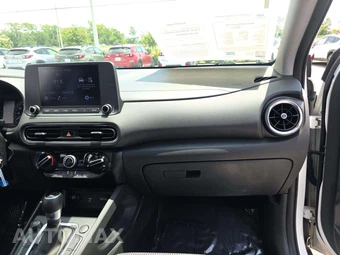 2022 Hyundai Kona SE - miniatura 19