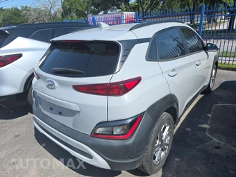 2022 Hyundai Kona SEL - miniatura 4