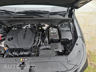 2022 Hyundai Santa Fe SE - miniatura 22
