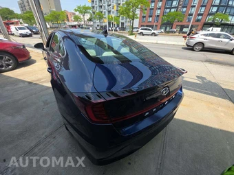 2022 Hyundai Sonata Limited - miniatura 2