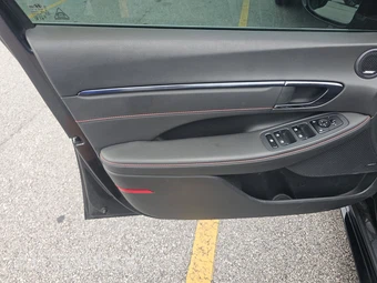 2022 Hyundai Sonata N Line - miniatura 9