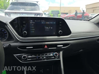 2022 Hyundai Sonata SE - miniatura 10