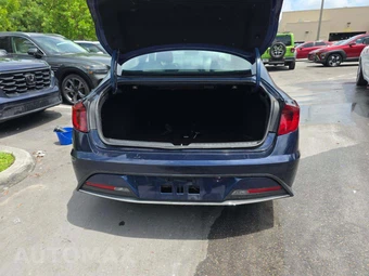 2022 Hyundai Sonata SE - miniatura 14