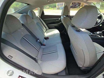 2022 Hyundai Sonata SE – miniatura 16