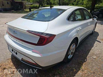 2022 Hyundai Sonata SE – miniatura 3