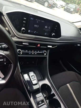 2022 Hyundai Sonata SE - miniatura 10