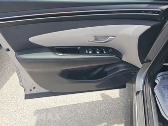 2022 Hyundai Tucson Limited - miniatura 9