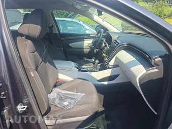 2022 Hyundai Tucson SE - miniatura 8