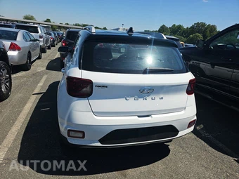 2022 Hyundai Venue Limited – miniatura 5