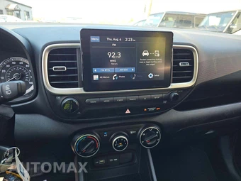 2022 Hyundai Venue SE - miniatura 10