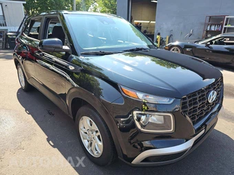 2022 Hyundai Venue SE - miniatura 4