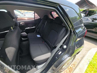 2022 Hyundai Venue SE - miniatura 13