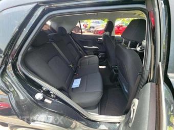 2022 Hyundai Venue SE - miniatura 16