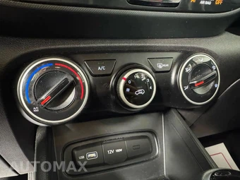 2022 Hyundai Venue SE - miniatura 39