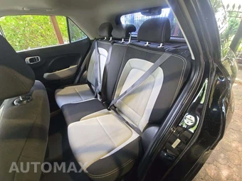 2022 Hyundai Venue SEL – miniatura 13