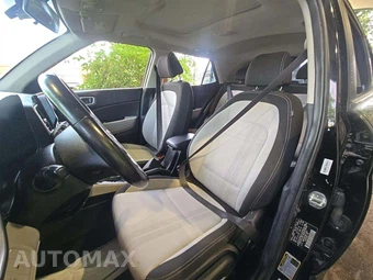 2022 Hyundai Venue SEL – miniatura 6