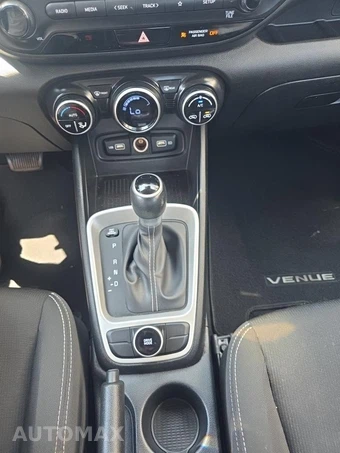 2022 Hyundai Venue SEL - miniatura 15