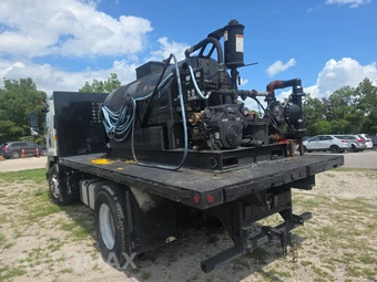 2022 Isuzu FTR Base Low Tilt – miniatura 6
