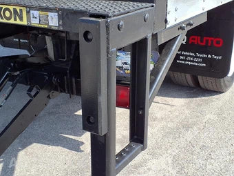 2022 Isuzu NPR HD Base Low Tilt - miniatura 21