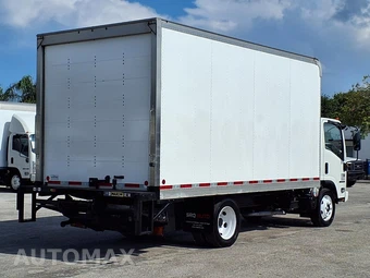 2022 Isuzu NPR HD Base Low Tilt - miniatura 3