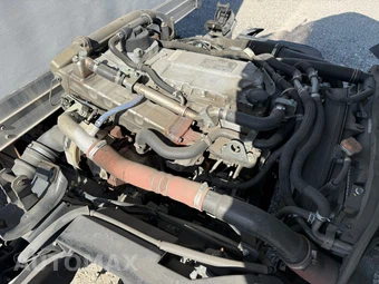 2022 Isuzu NPR HD Base Low Tilt - miniatura 22