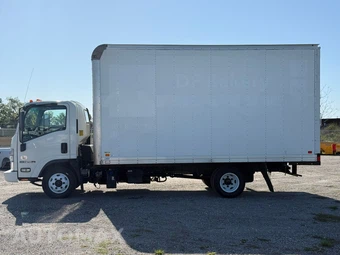 2022 Isuzu NPR HD Base Low Tilt - miniatura 3