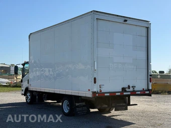 2022 Isuzu NPR HD Base Low Tilt - miniatura 4