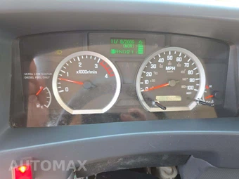 2022 Isuzu NPR XD Base Low Tilt – miniatura 9