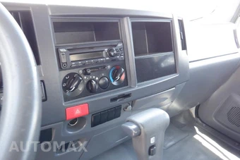 2022 Isuzu NPR XD Base Low Tilt – miniatura 6